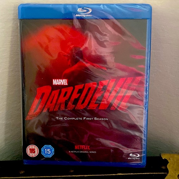 Daredevil, Season 1 Blu-ray - Marvel/Netflix - Picture 1 of 3